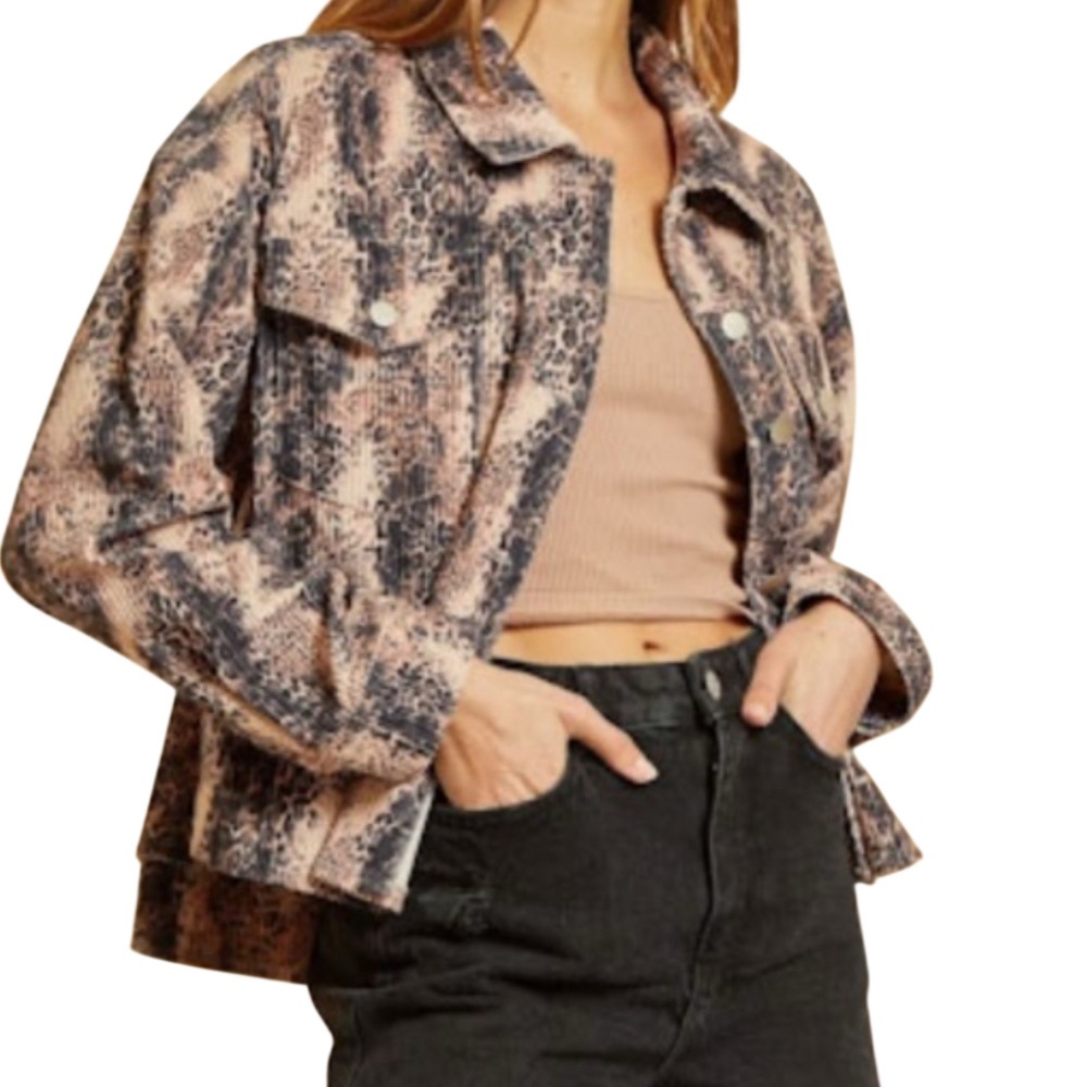 Savannah Jane NWT M Animal Print Stretch Corduroy Relaxed Fit Jean-Style Jacket